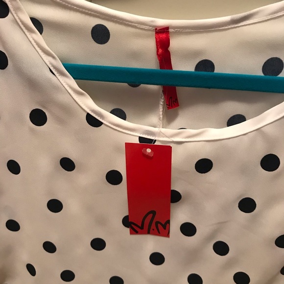 Polka Dot blouse - Picture 2 of 3